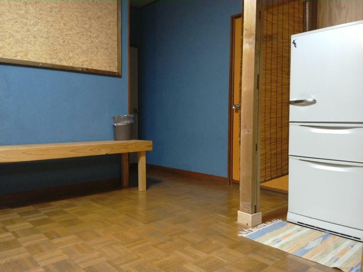 伊豆 白浜 ゲストハウス茉心 Shimoda  Extérieur photo