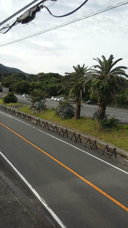 伊豆 白浜 ゲストハウス茉心 Shimoda  Extérieur photo